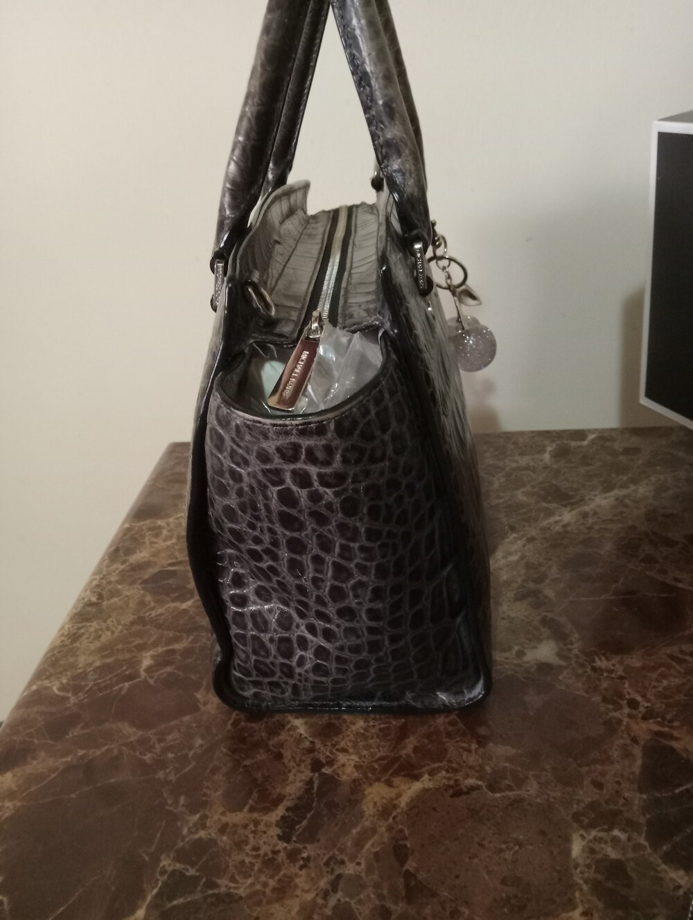 Michael Kors Grey Croc Embossed Leather Tote & Wallet Bundle  EUC - Picture 8 of 16